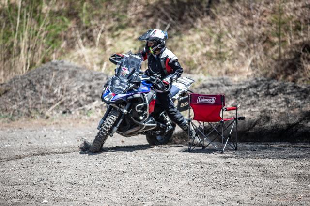 画像4: バイクが巧い=エライ!