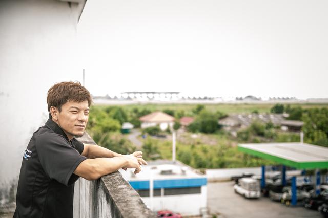 画像1: 急激なタイの成長に飲まれて