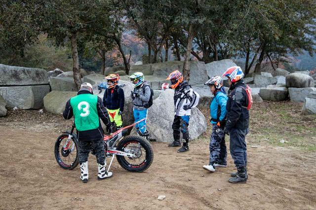 画像: トライアルバイクの試乗会