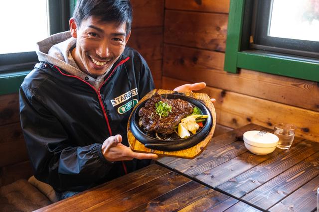 画像2: 山から下りたら、1ポンドの肉を食べに行こう