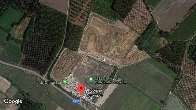 画像3: イタリア北部でバイクに乗っています