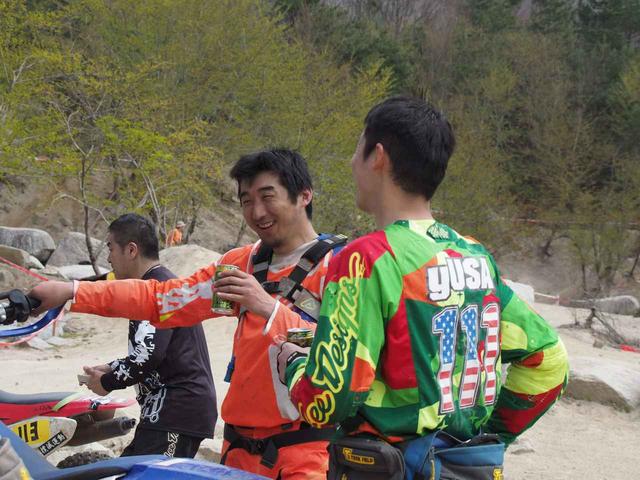 画像2: ハードエンデューロ特有の仲間感、ゆる〜い雰囲気がGOOD!