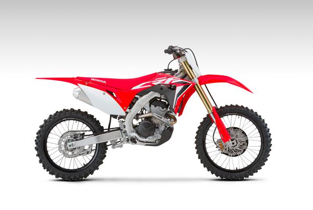 画像: CRF250Rは、多岐にわたるモデルチェンジ。もちろんトルコンも搭載