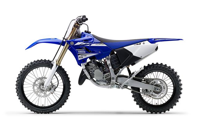 画像: 多くのヤングスターを育て続けるYZ125 (写真はリアに18インチのFIMエンデューロタイヤを装着できるYZ125X。Xは日本のみの仕様で、実際にはYZ125のモディファイドが使用されている)