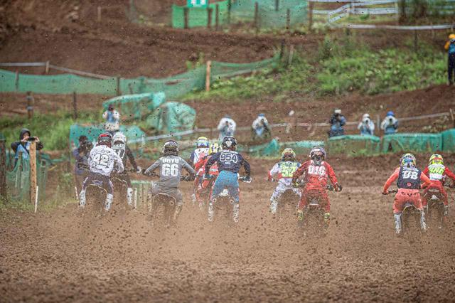 画像4: 決勝ヒート1、マシンは好調、スタートに課題を残す