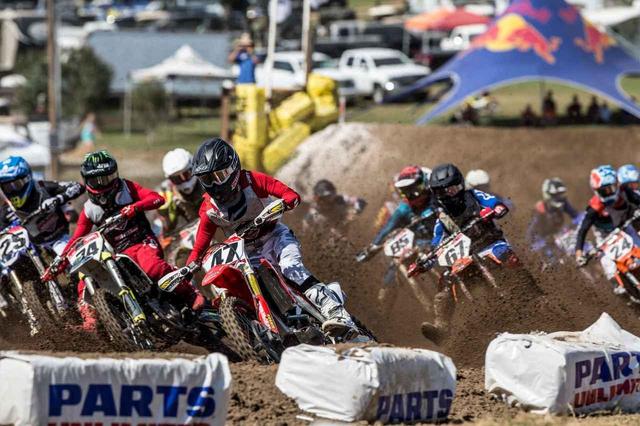 画像1: WEDNESDAY / 250PRO SPORTS MOTO2 圧倒的な強さ。これが真の下田だったのだ