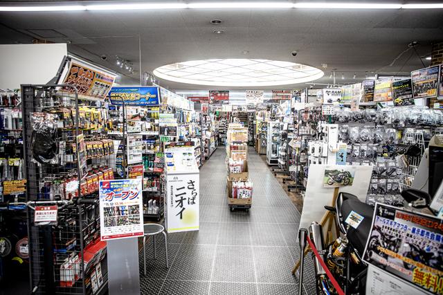 画像1: 関東最大級、オフ用品コーナーに潜入。ライコランド柏で「まる1日」買い物できちゃう