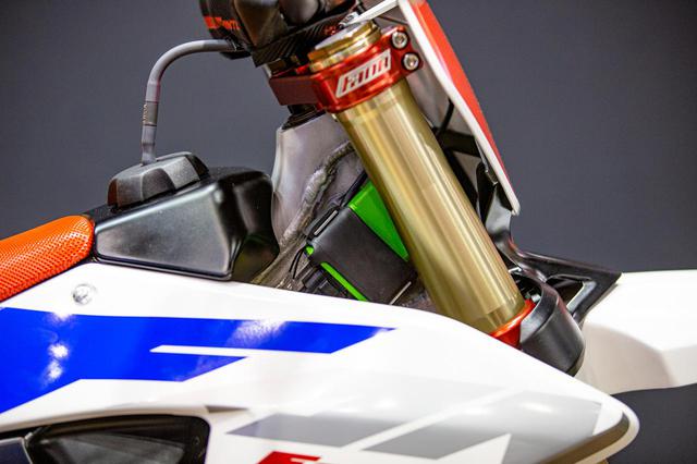 画像6: FANTIC XE125 2020年6月発売予定