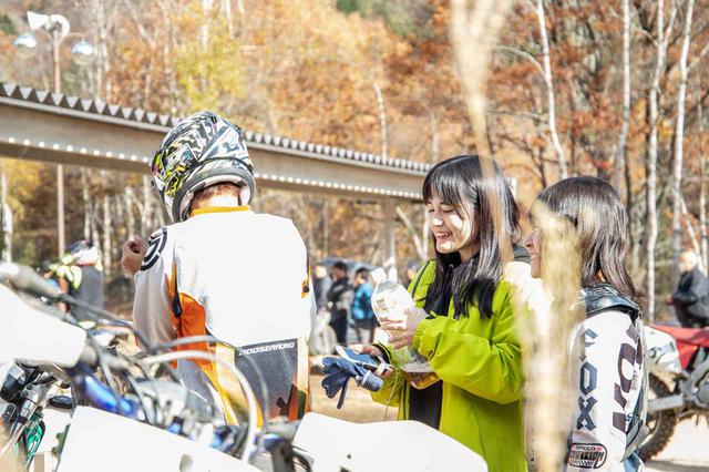 画像: スプリントレース前の幸せなひととき。