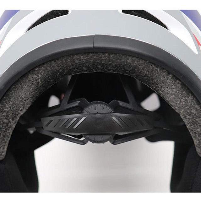 画像3: いわばヨツバモト向けのキッズフルフェイス。「ホールショット ヘルメット」