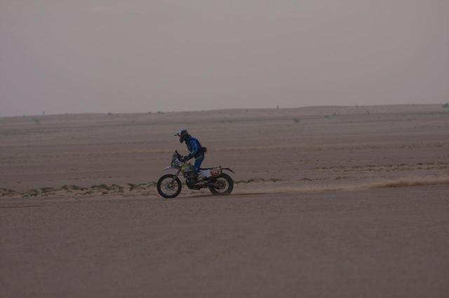 画像: #170 杉村晋吾とHusqvarna FE350