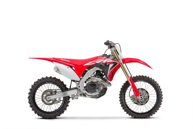 画像2: CRF450R、革新的な細フレームでフルモデルチェンジの兆し。MXGPにて先行開発車がデビュー