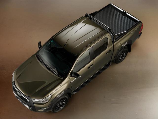 画像2: TOYOTA HILUX INVICIBLE