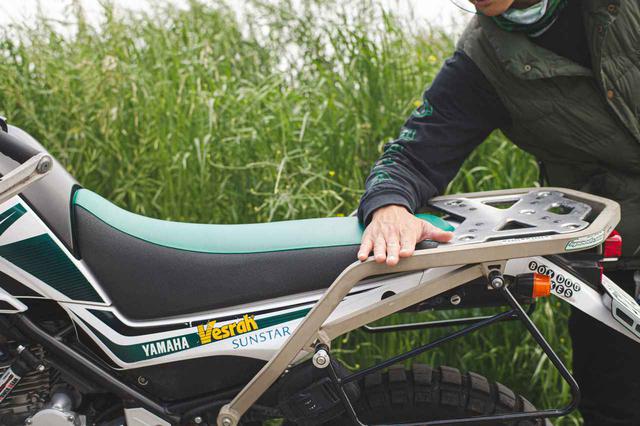 画像2: 大事な荷物の事を考えてシートを見つめ直す