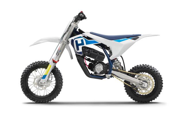 画像: KTM SX-E 5