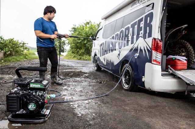 画像15: 半年間で100台売れたエンジン式洗車機、その理由は使ってみたら納得だった