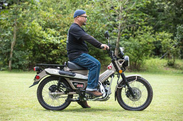 画像3: CT125ハンターカブ、土系専門編集者がダートで乗ってみた