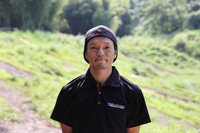 画像: 今回洗車でお世話になったテクニクスのメカニック 土田夏希さん