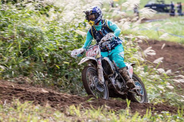 画像13: 慣れない2021年式のYZ450FX 「デビューウィンしなくちゃ意味がない」