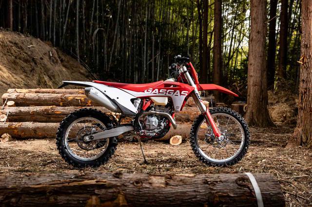 美品！KTM/ハスクバーナ/GASGASエンデューロモデル前後ホイールセット GASGASが2023エンデューロモデル発表。KTM・ハスクバーナとの