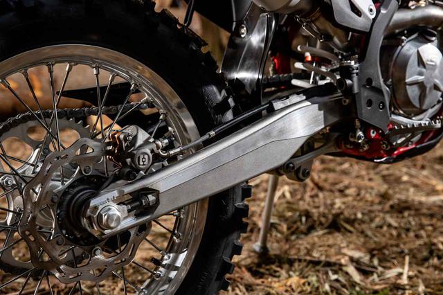 画像6: GASGAS、KTM、ハスクバーナ…3ブランドの4スト250を田中太一が比較する