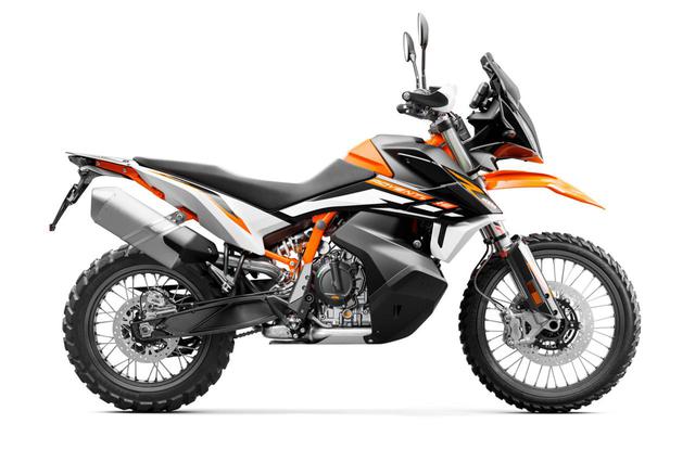 画像2: 890 ADVENTUREのラインナップは全部で3種類。オフロード特性に大きな差がある