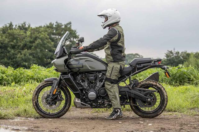 画像2: ハーレーの新型水冷エンジンを搭載したアドベンチャー、パンアメリカをマディのオフロードでテイスティング