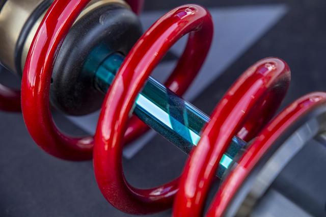 SHOWA サスペンション 2本セット 赤金 SHOWA TUNING （ショーワチューニング）サスペンション ダンパー