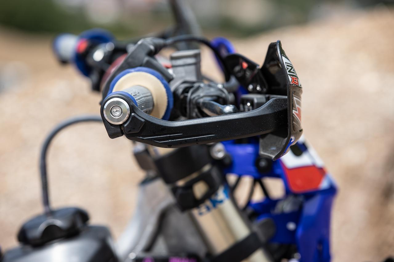 画像 : 9番目の画像 - 「鈴木健二のエルズベルグロデオ用YZ250は、まるでファクトリーバイクだ」のアルバム - Off1.jp（オフワン・ドット・ジェイピー）