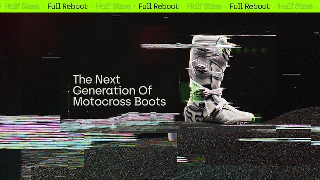 新ラインナップが加わったFOXモトクロスブーツ2023モデル - Off1.jp
