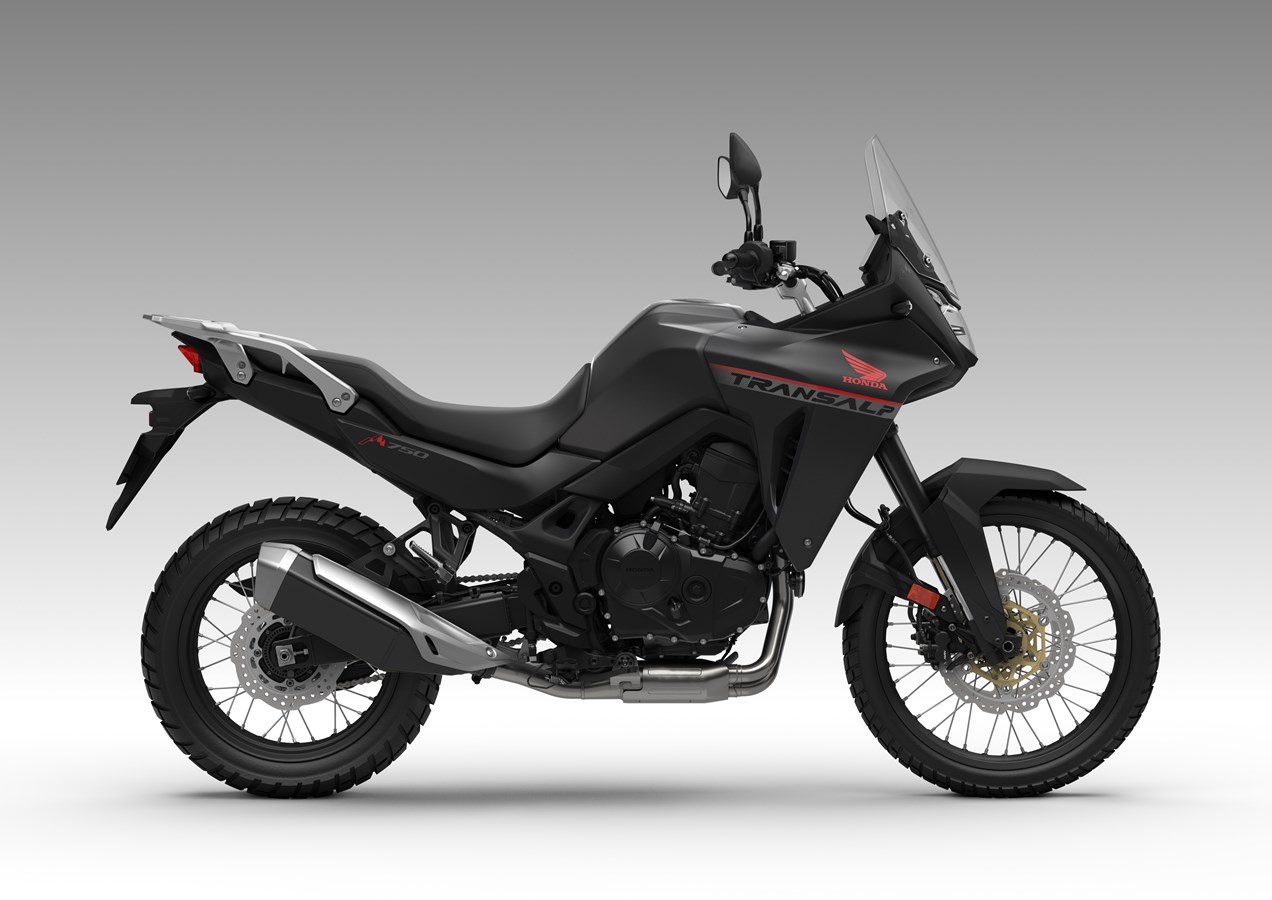 トランザルプ復活、ホンダの750ccアドベンチャーがEICMAでデビュー