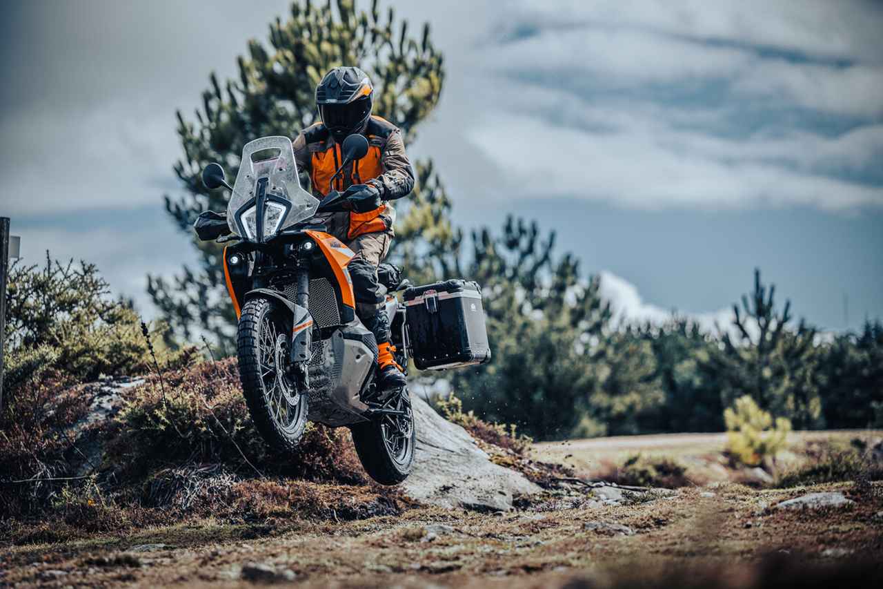 画像 : 7番目の画像 - 「新型KTM 890アドベンチャーが欧州発表、790も復活」のアルバム - Off1.jp（オフワン・ドット・ジェイピー）
