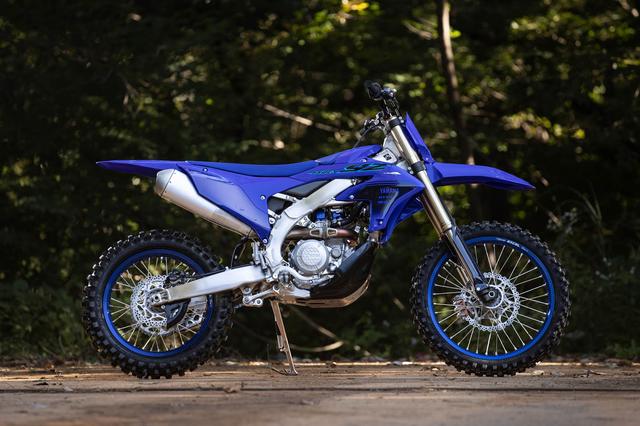今度こそ扱えるヨンゴーに、新型YZ450FXレビュー - Off1.jp（オフワン