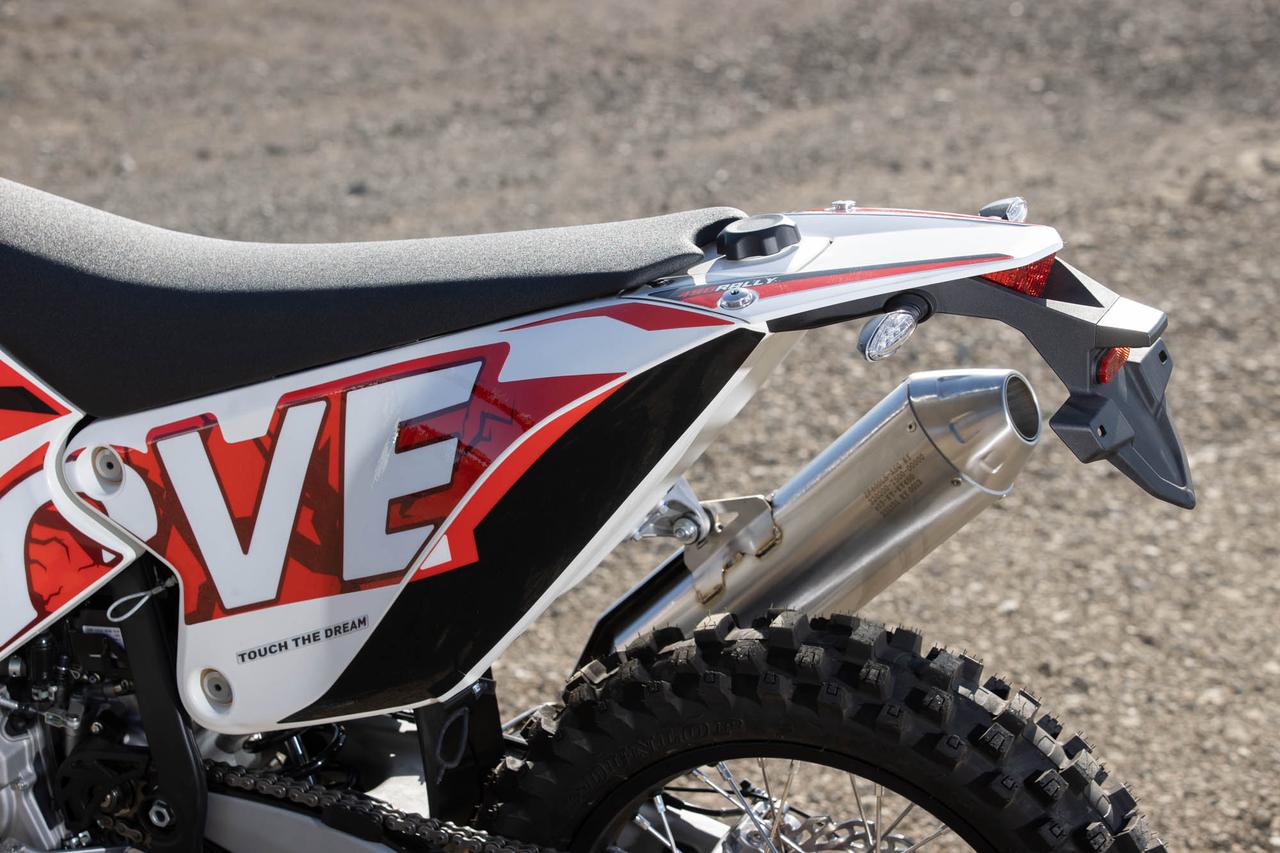 画像 : 4番目の画像 - 「128万円で買えるダカールマシン、KOVE450Rallyが想像とは違った件」のアルバム - Off1.jp（オフワン・ドット・ジェイピー）