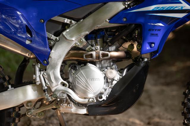 新YZ250FXに乗ってみた。毎年扱いやすくなると言われているが