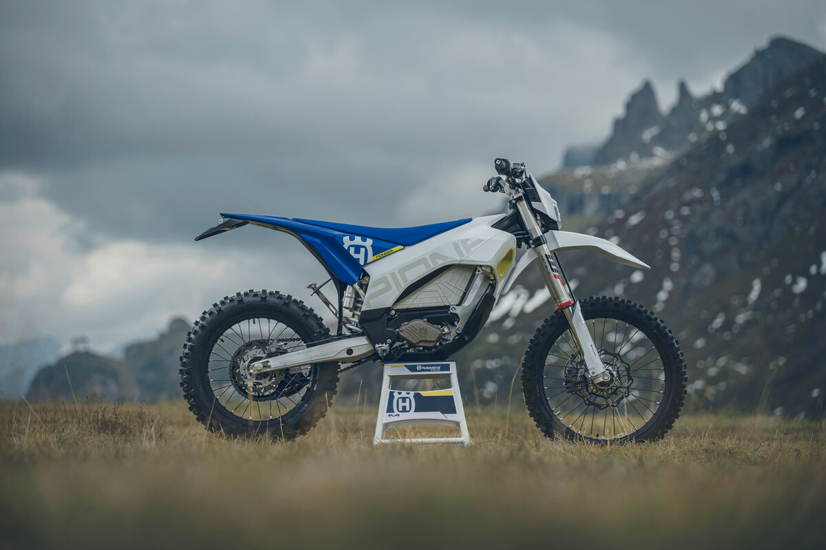 画像 : 1番目の画像 - 「Husqvana Mobilityから電動オフロードバイク「Pioneer」が登場」のアルバム - Off1.jp（オフワン・ドット・ジェイピー）