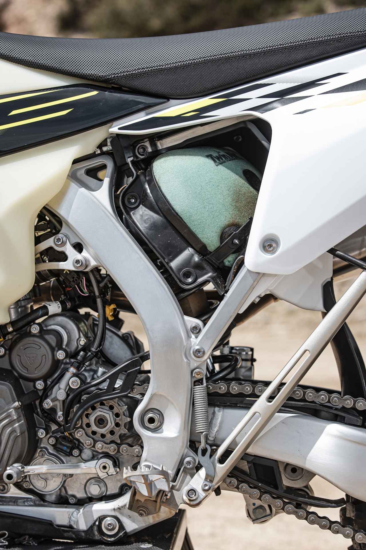 画像 : 2番目の画像 - TF450E Details - Off1.jp（オフワン・ドット・ジェイピー）