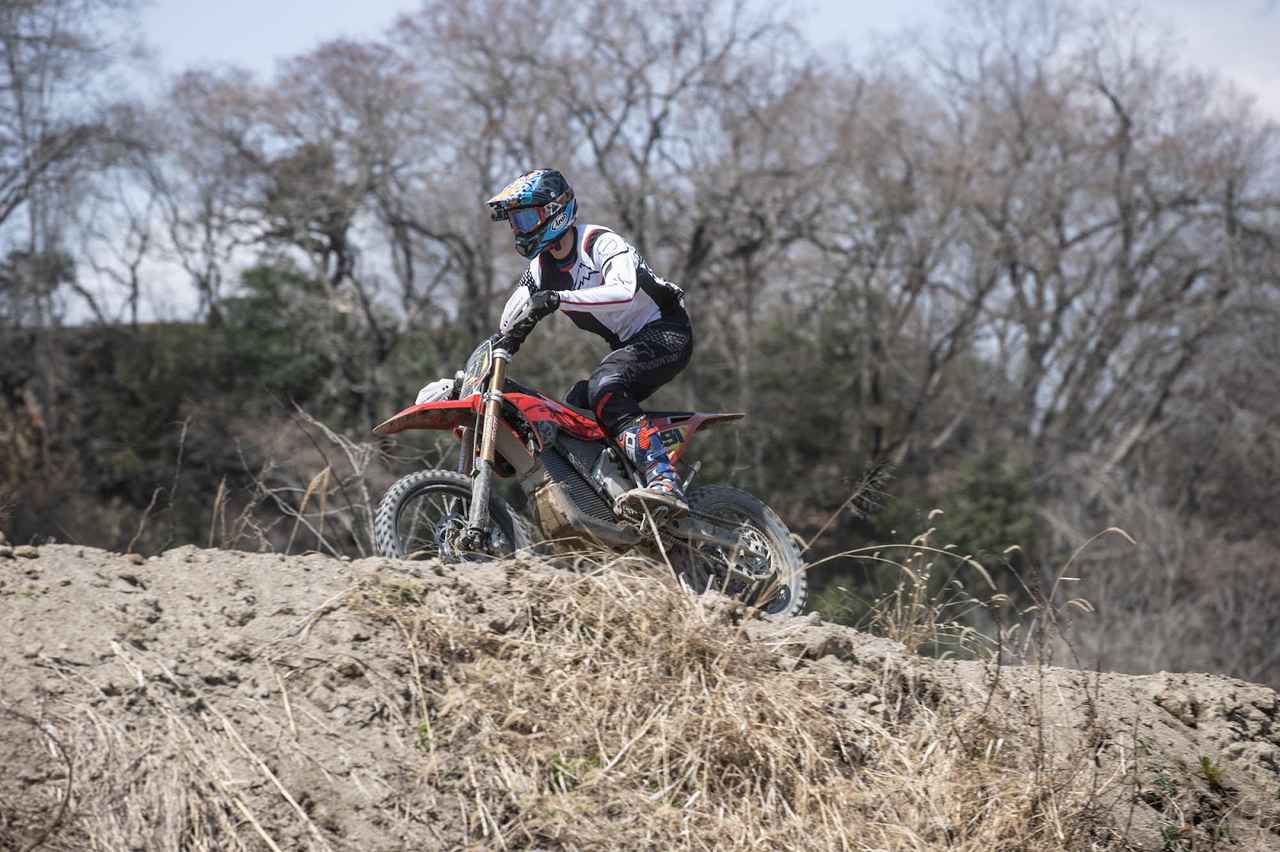 画像: オフロードバイクの本質を考えさせられる、EVバイクSTARK VARGに乗る - Off1.jp（オフワン・ドット・ジェイピー）