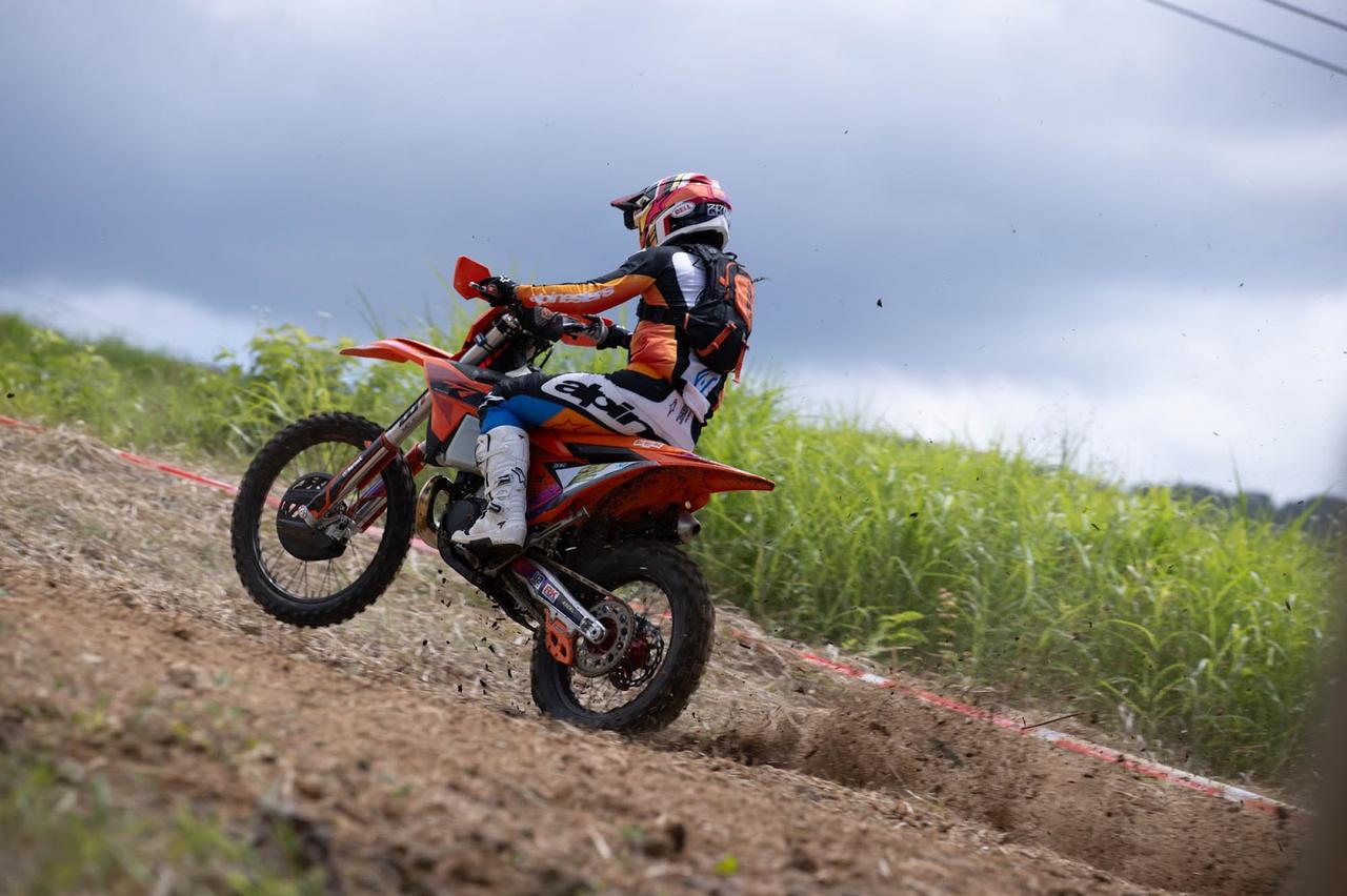 画像4: [PR] 真夏の激闘、田沢湖を駆け抜けたKTM 300XC×ZEROの参戦記