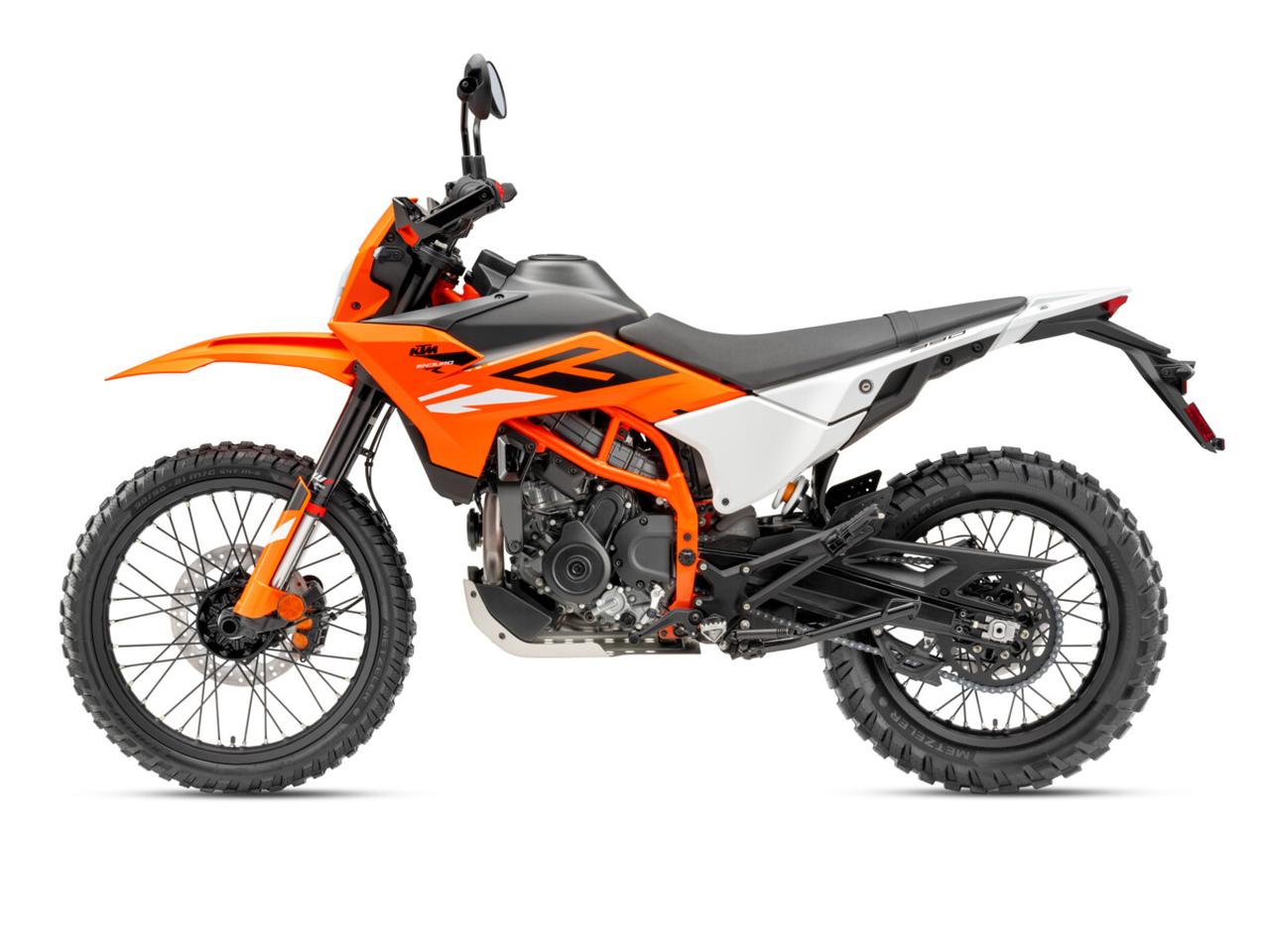 画像 : 8番目の画像 - 「KTM 390 ENDURO Rが発表、普通二輪免許で乗れるデュアルスポーツモデル」のアルバム - webオートバイ