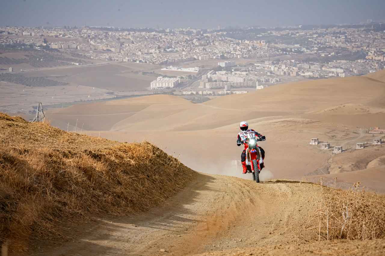 画像2: 最大の目的はCRF450RX Rallyのテスト