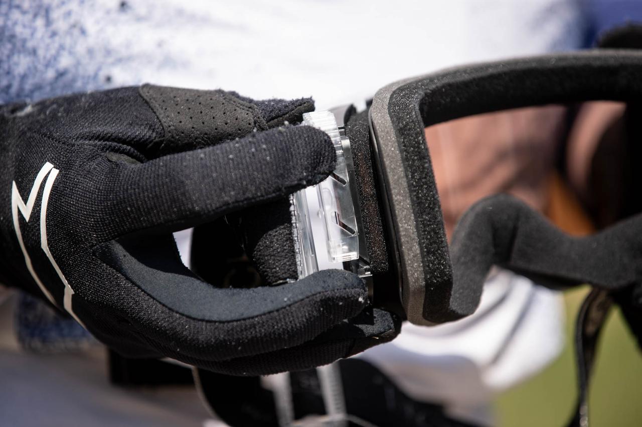 画像2: アルパインスターズ Supertech Goggle、八犬伝で感じた「ゾーン」の入り口