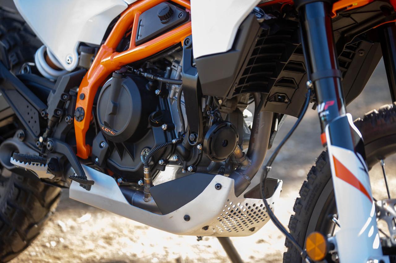 画像1: 穏やかだが鋭い、390らしいエンジン特性