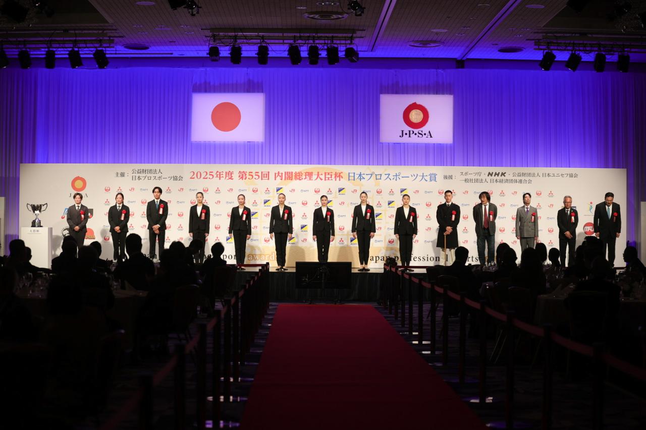 画像2: 下田丈が日本プロスポーツ大賞・敢闘賞を受賞「日本にもっとモータースポーツを広めたいし、アメリカでタイトルを取りたい」