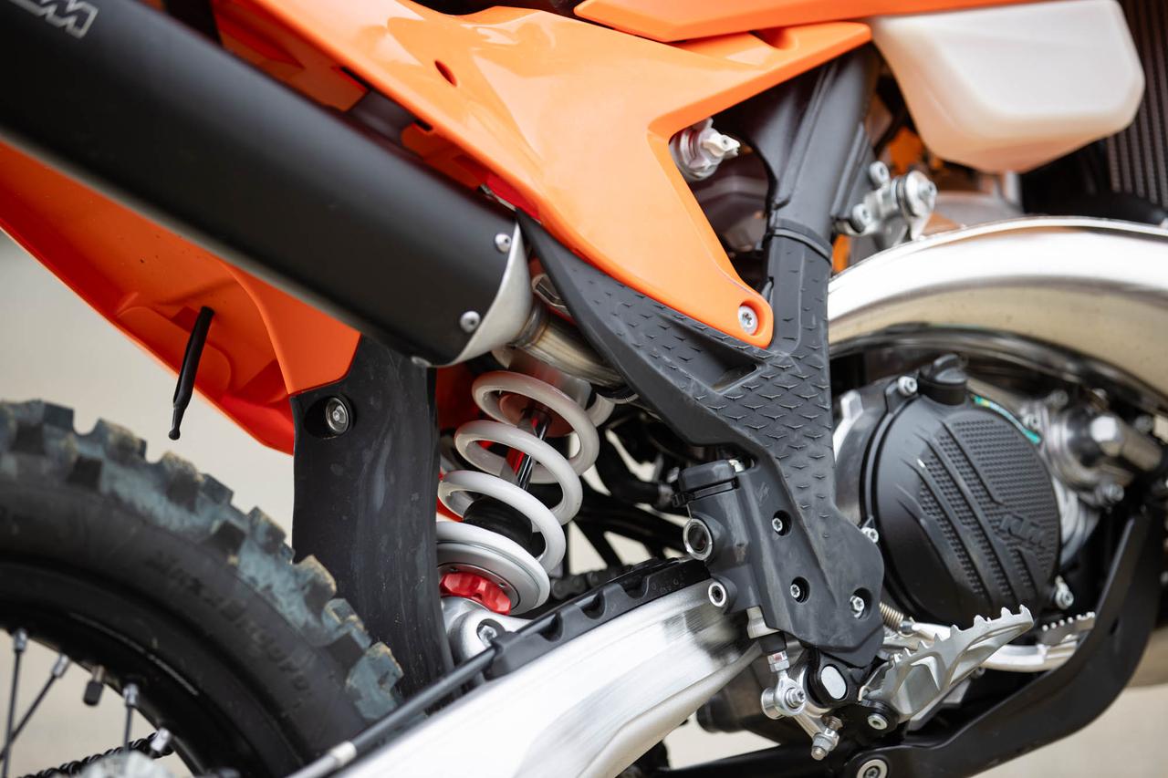 画像: 新たなスタンダードXC-W