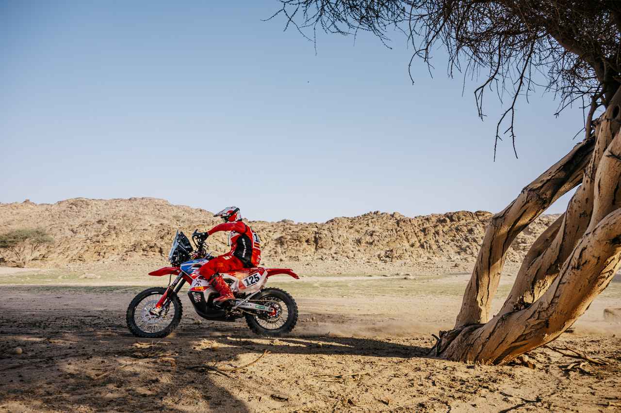 画像2: ステージ1、砂の下の爆弾