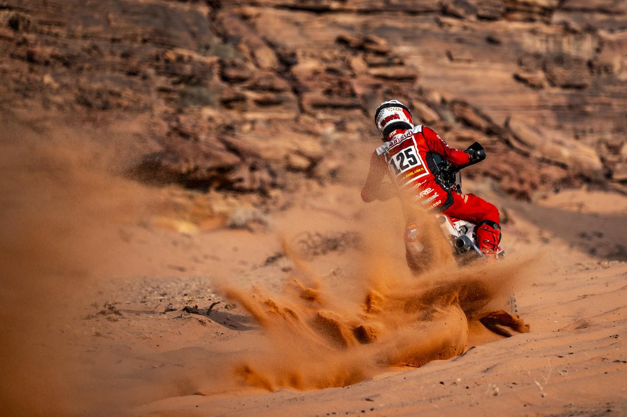 画像1: 167km地点、砂の下に潜む「岩盤」の罠