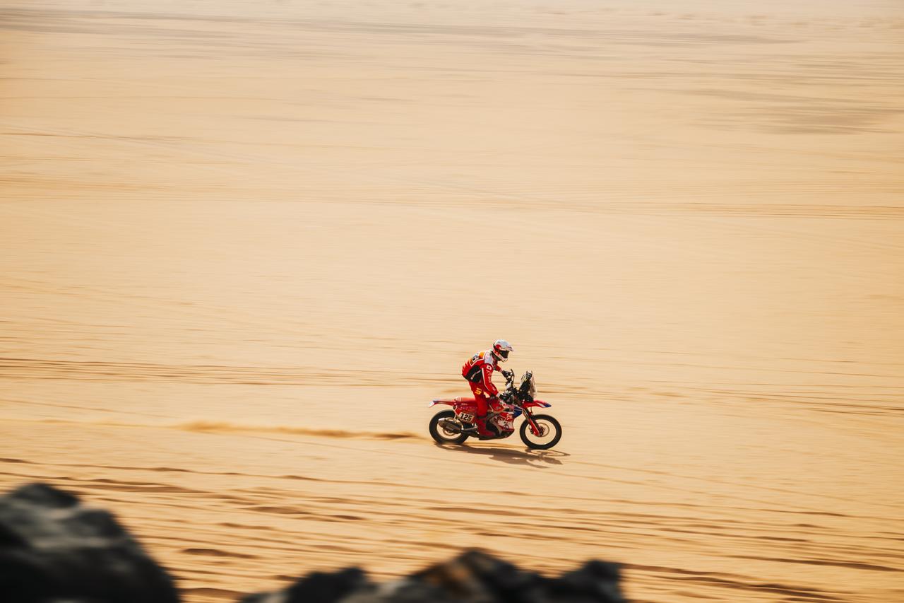 画像1: 4輪が掘り返した轍の恩恵