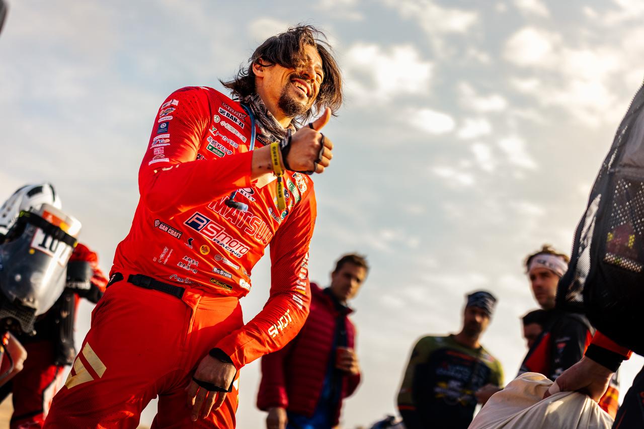 画像: リエゾンでの居眠り運転、対向車線へ