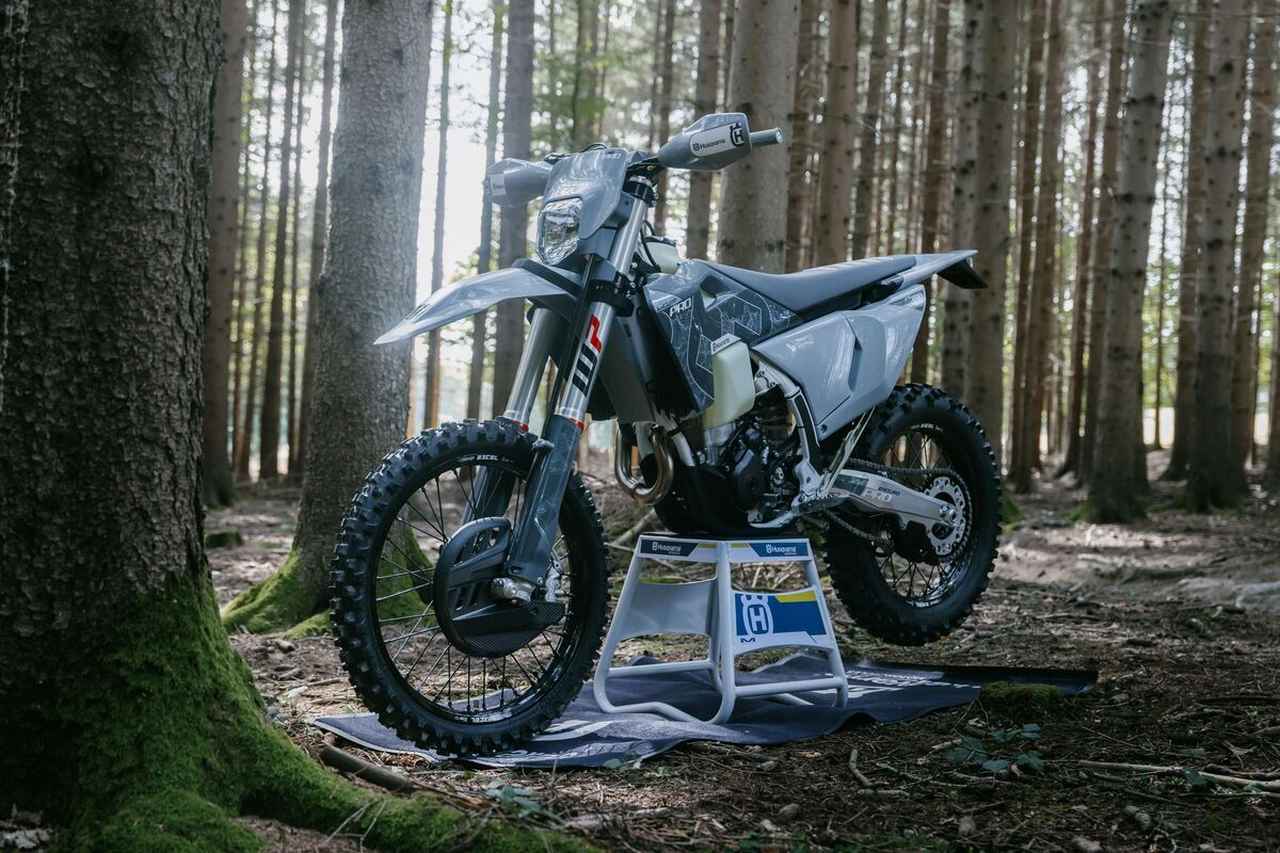 Fe350 Rv ハスキーの定番エンデューロFE350にProモデルが登場 - webオートバイ